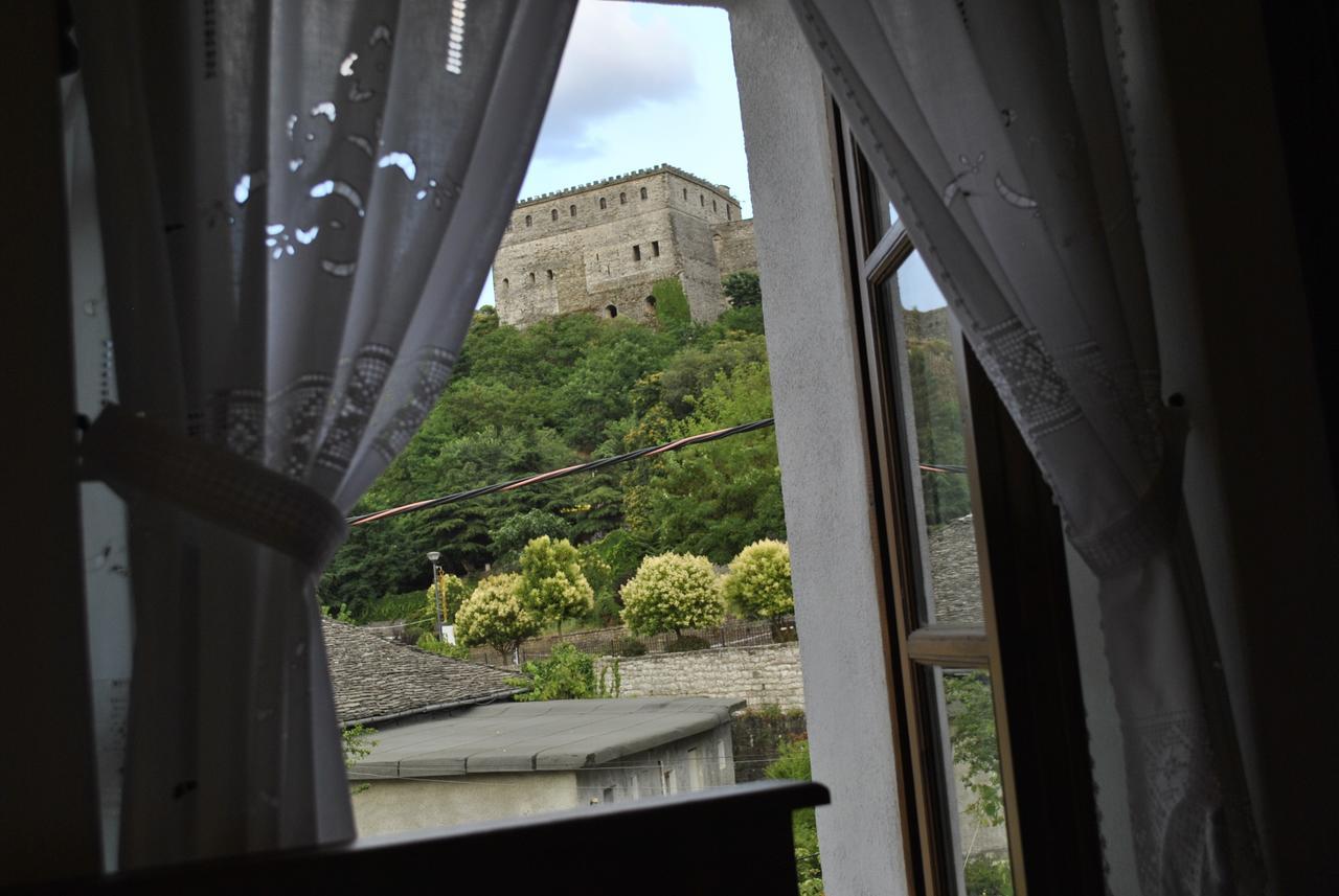 Old Bazaar 1790 Hotel Gjirokastër Exterior foto